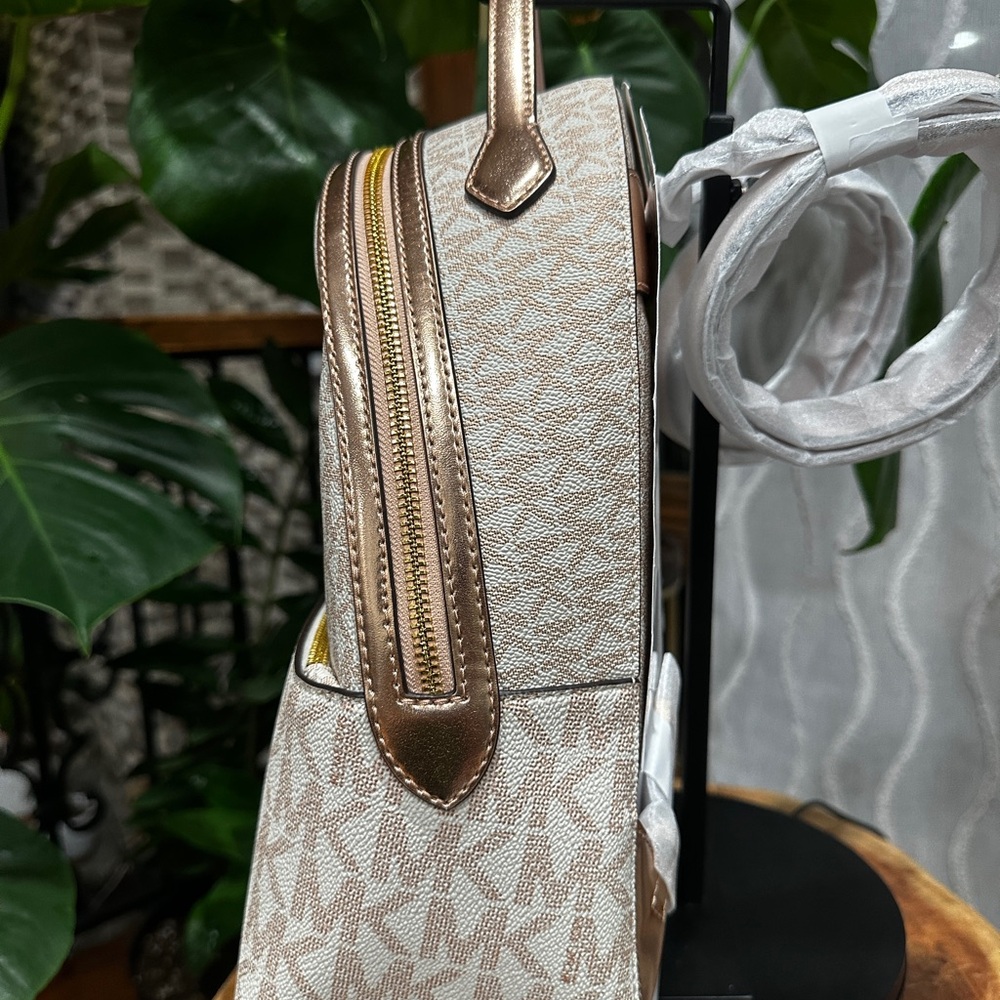 Michael Kors Sheila Medium Two Tone Signature Logo Backpack Rose Gold. NEW - Picture 7 of 13